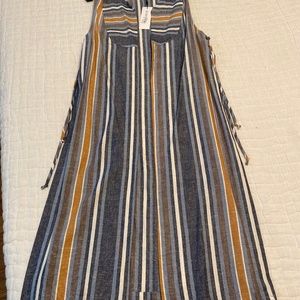 BCBG blue multi duster